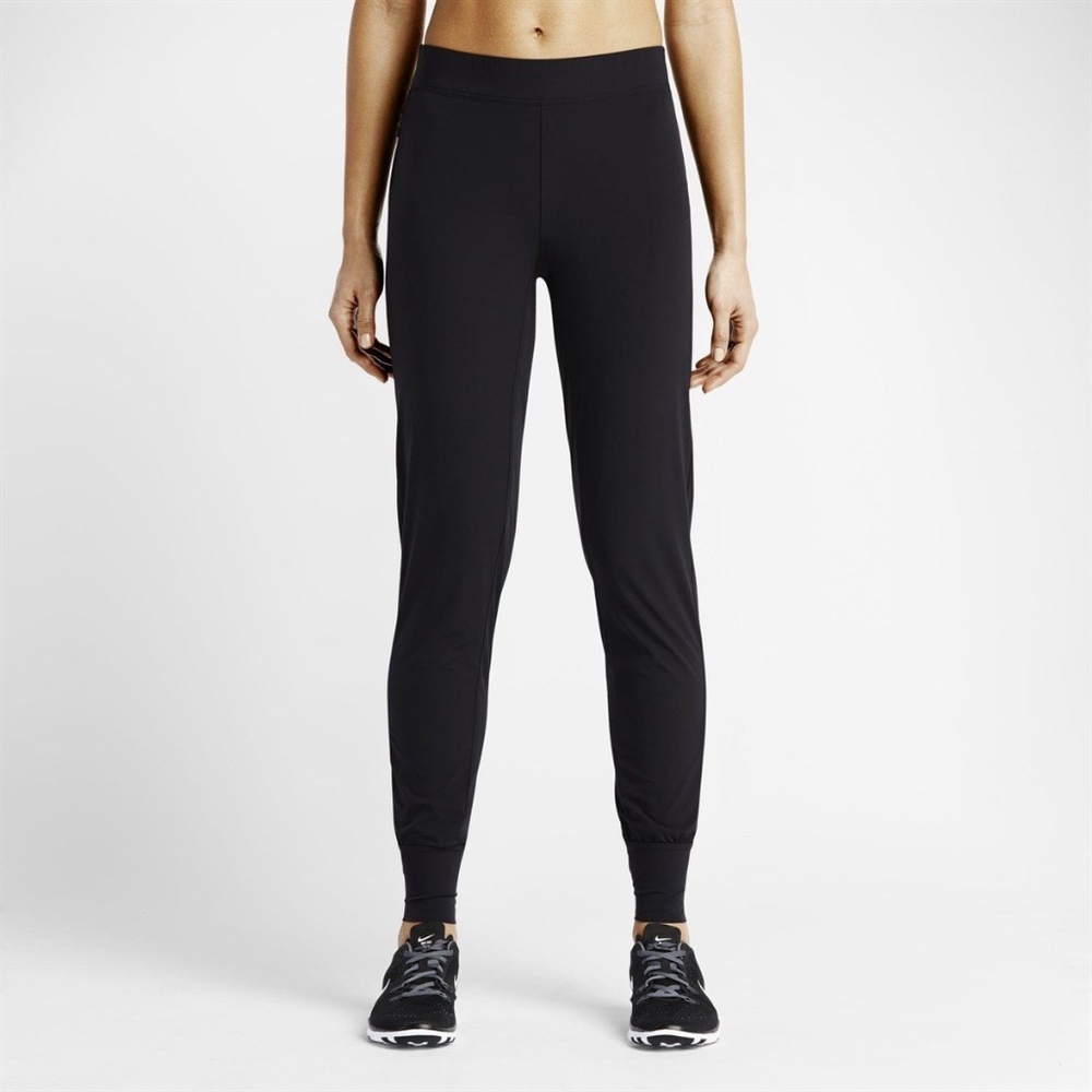 Nike Dri-fit lightweight skinny joggers size S